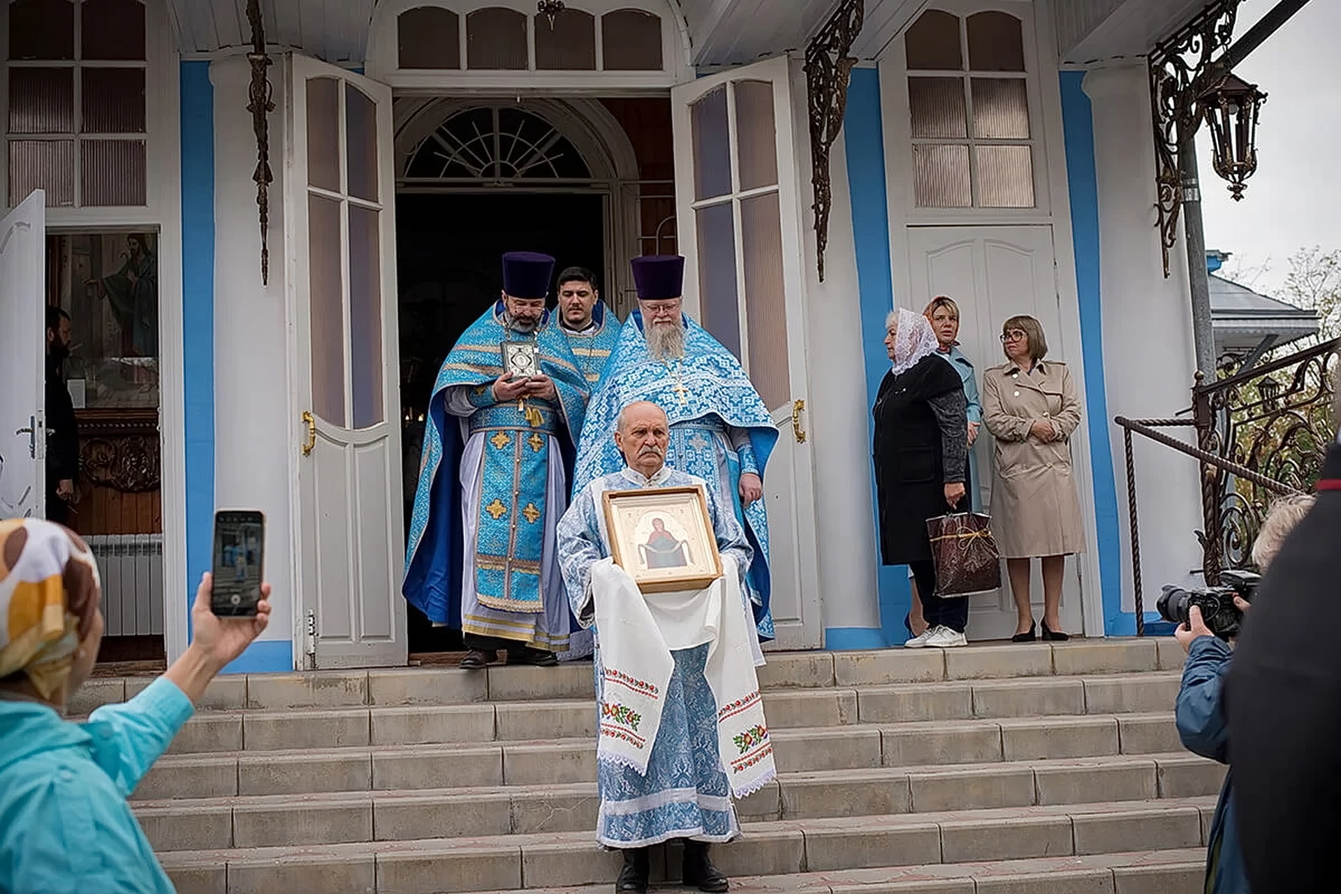 В старейшем храме Черкесска встретили престольный праздник
