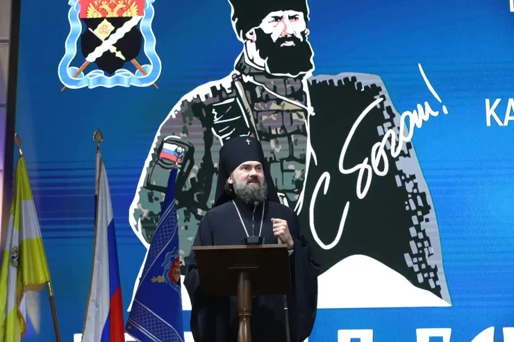 Архиепископ Феофилакт: «С Богом, это тогда, когда Его присутствие в нашей жизни делает ее настоящей»