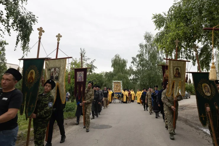 В Прохладном почтили Пресвятую Богородицу