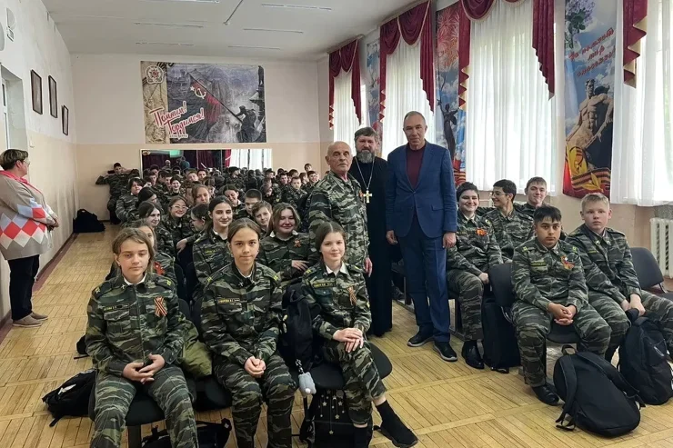 Настоятель рассказал кадетам о смысле жизни