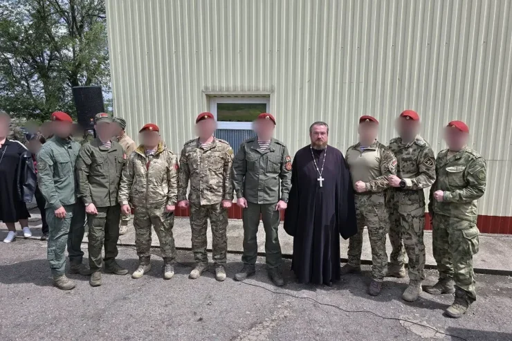 Священник поблагодарил воинов за стойкость