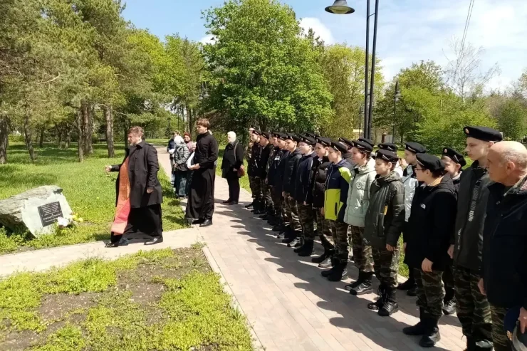 Панихиду совершили на месте старого кладбища