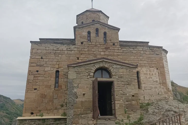 Паломники из Кабардино-Балкарии побывали в Шоанинском храме